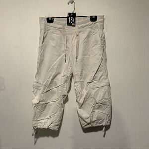 164. Lululemon Yoga Camp Crop White